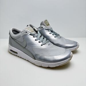 Nike Air Max Thea Metallic Silver Gray 820244-003 Size 7Y Youth / Women’s 8.5